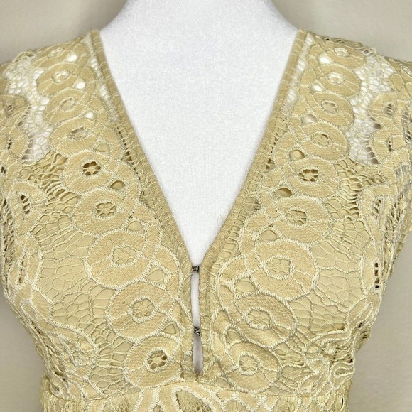 Free People One Million Lovers Ivory Lace Sleeveless V-Neck Mini Dress Sz 2 - Picture 8 of 16